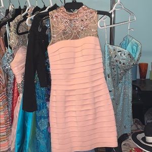 BLUSH PINK SHERRI HILL DRESS